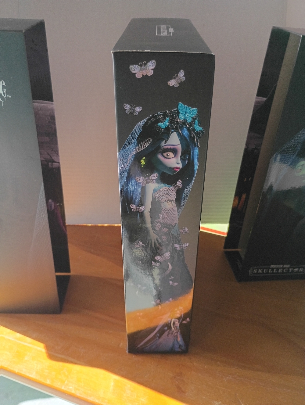 NIB Mattel Monster High Skullector Corpse Bride Emily Tim Burton - Picture 8 of 9